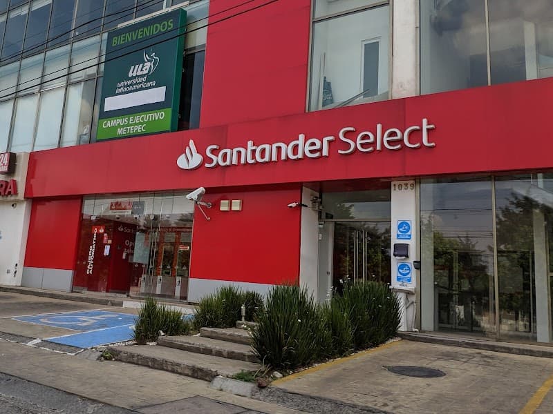 Santander San Carlos Metepec photo