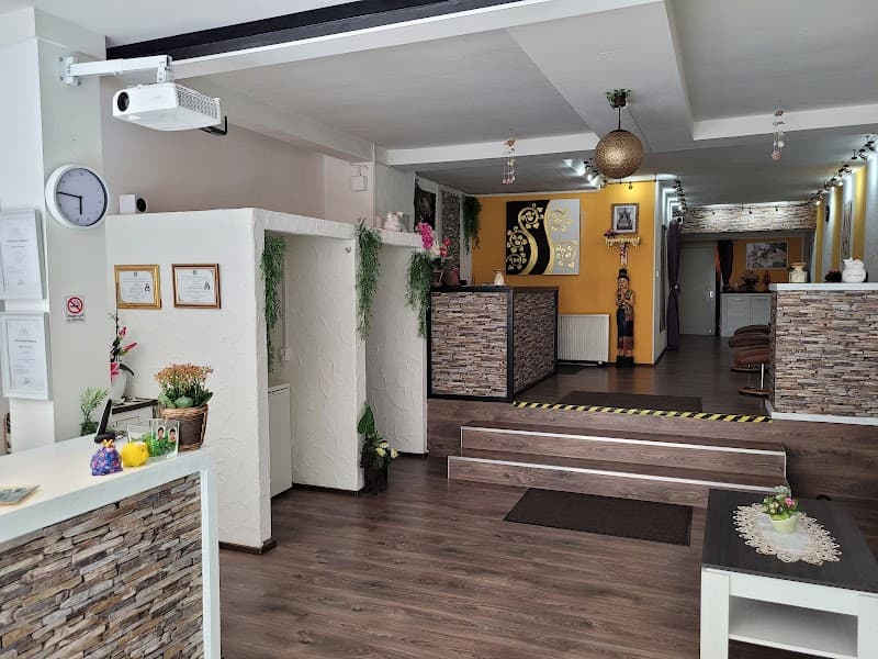 Saowenna Thai-Massage Triberg im Schwarzwald photo