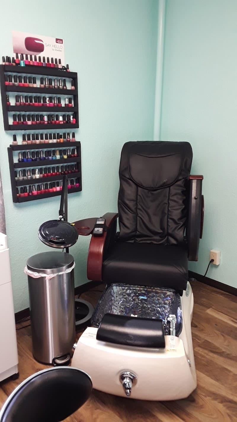 Sarah's Salon & Spa Eveleth photo