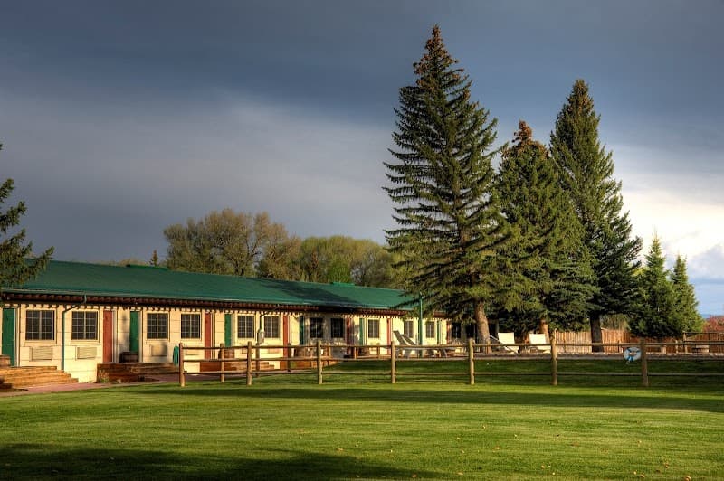 Saratoga Resort & Spa photo