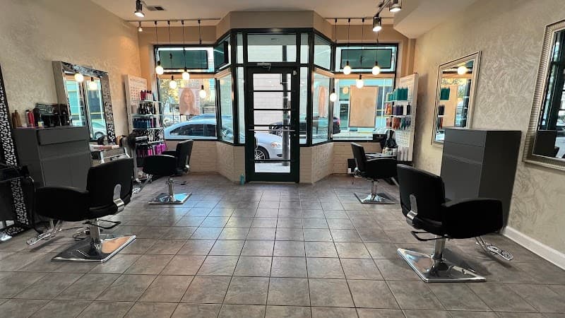Saraya Salon Chicago photo