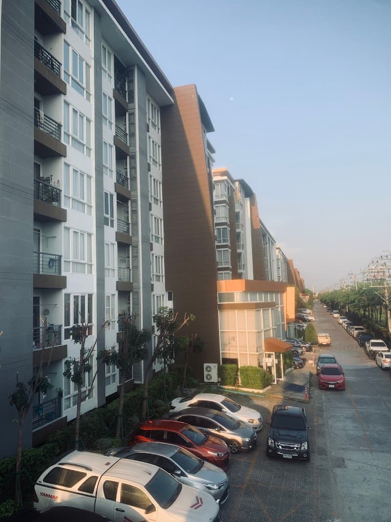 Saronrak Romklao Housing Bangkok photo