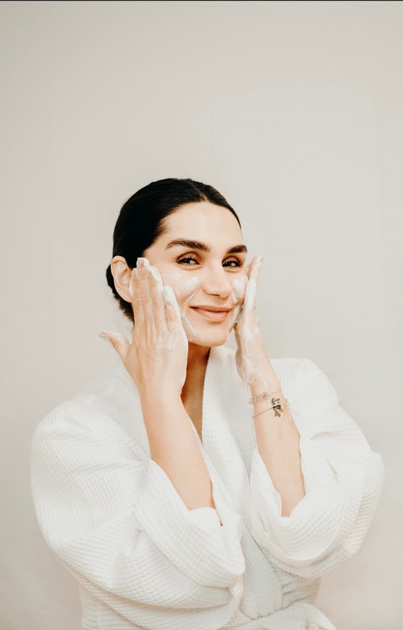 Savi Skin by Mina Los Angeles photo