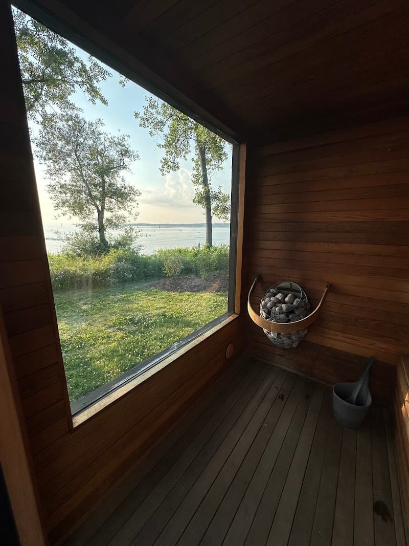 SAVU Pop-Up Sauna Lakeside Burlington photo