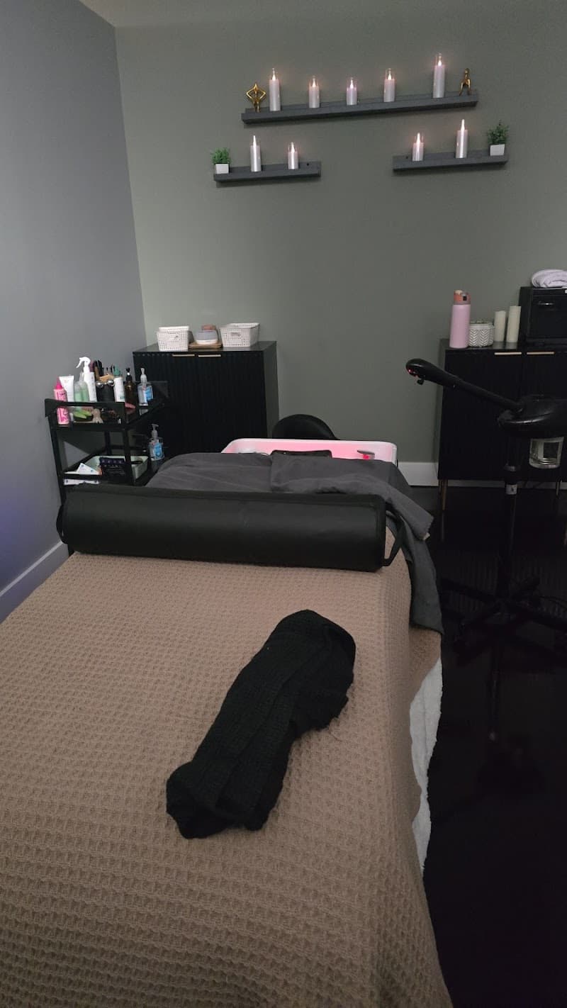 SCALPOLOGY Professional Scalp Therapy & Spa Wheaton photo