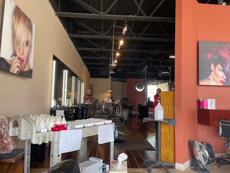 Scissori Salon & Spa Highland photo