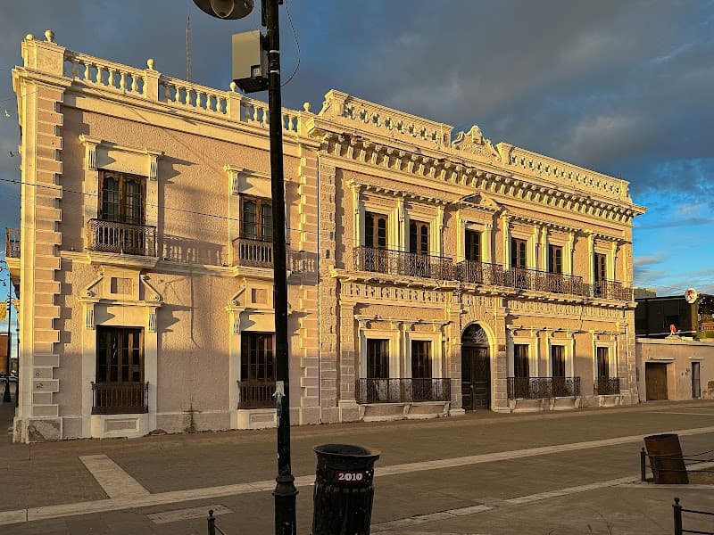 Scultural Hermosillo photo
