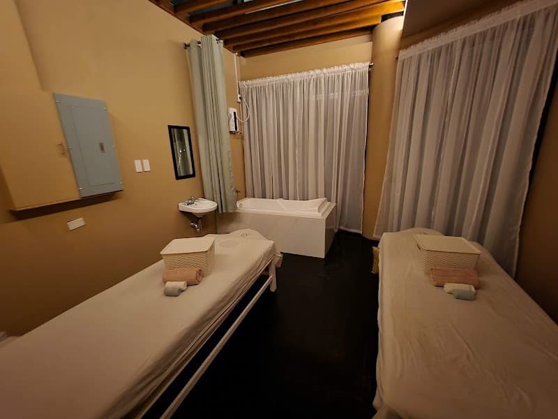 Sea Shells Luxury Massage and Spa General Santos City photo