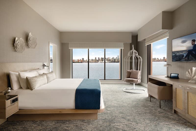 Seaside Hotel North Vancouver - An Executive Hotel photo