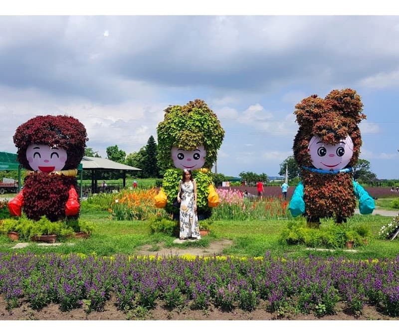 Season Taichung City photo