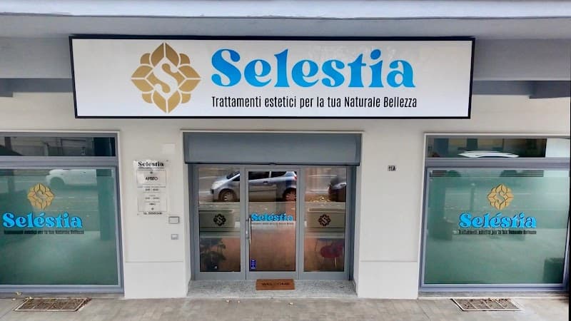 SelestiaParma photo