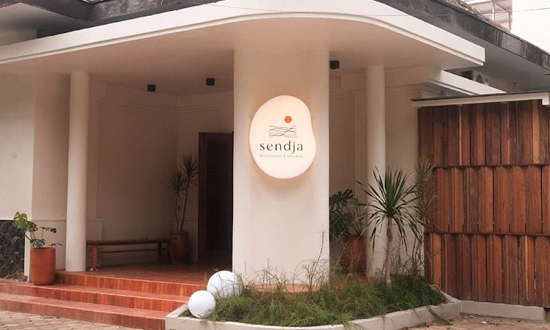 Sendja Bengawan Reflexology & Wellness Bandung photo