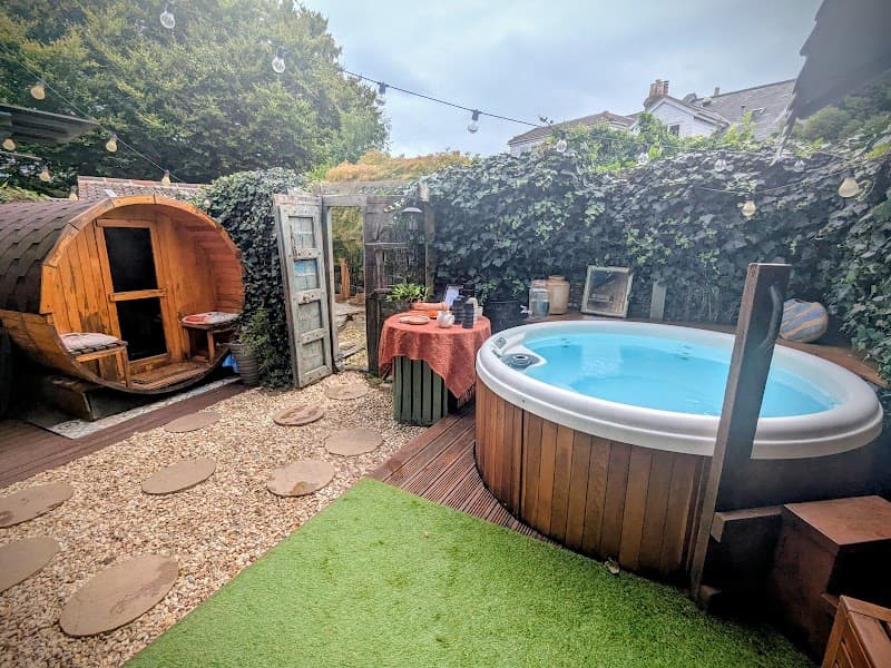 Sensate Spa and Studios Bristol photo