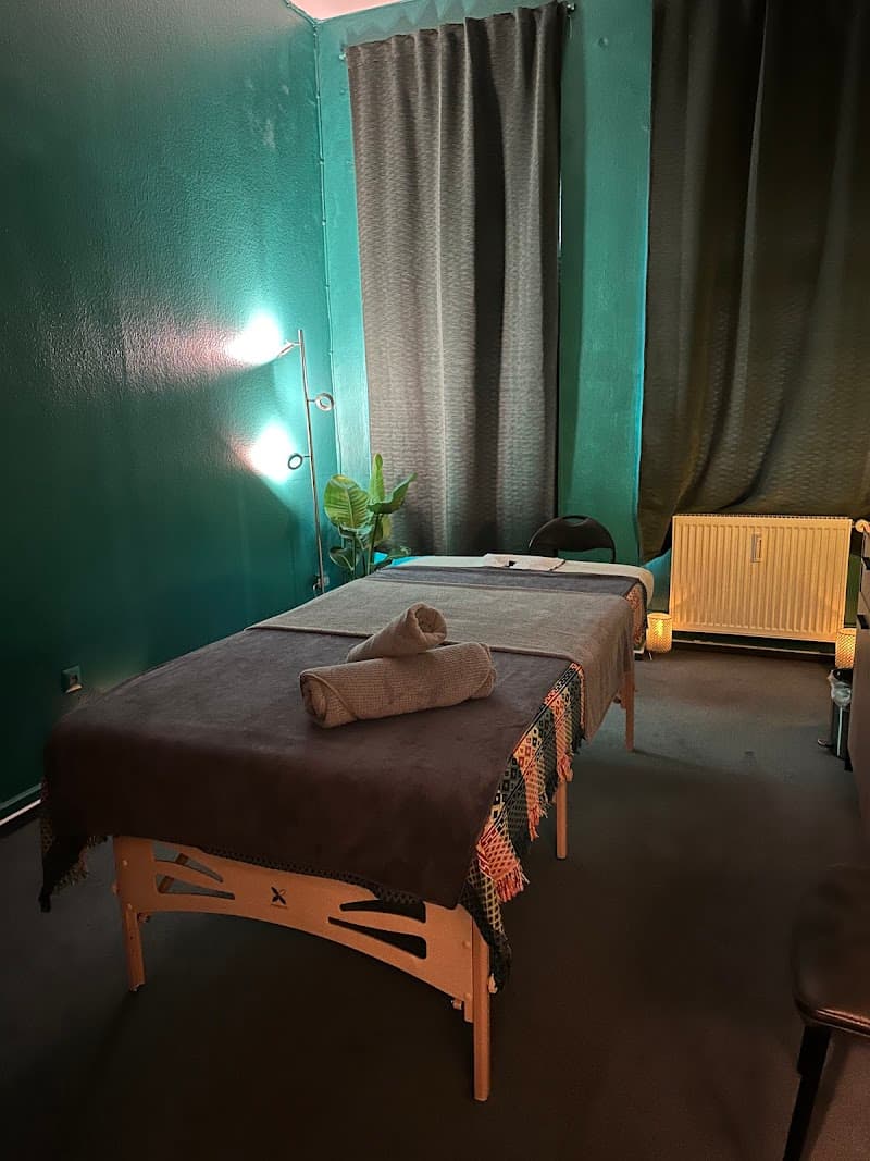 Serenity Massage and spa Frankfurt photo