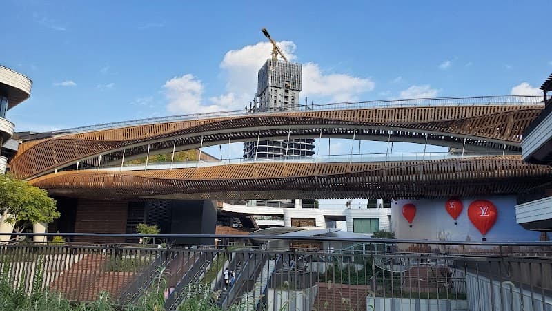 Shangri-La Qiantan, Shanghai photo