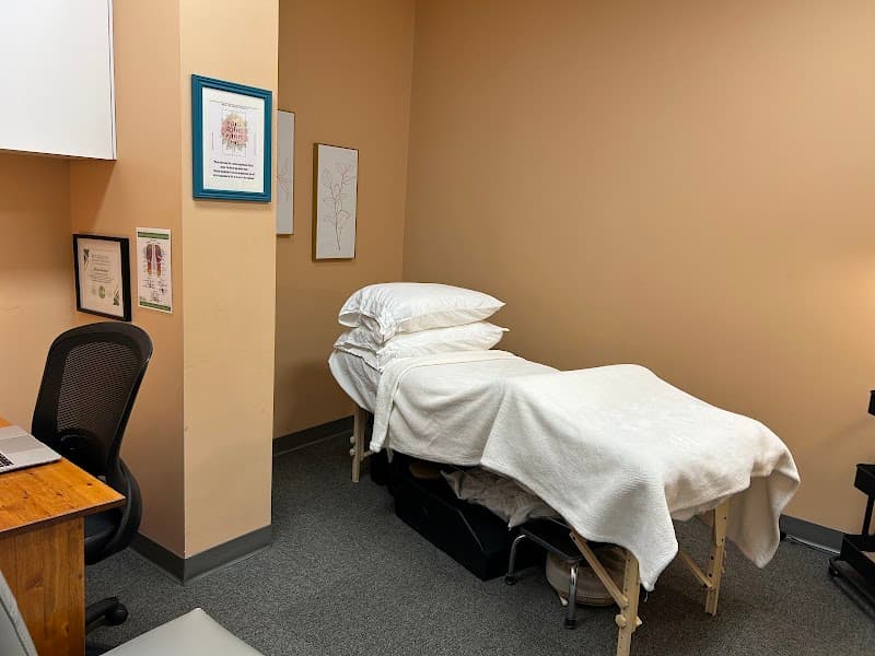 Shannon Bachorick Aroma Reflexology Regina photo