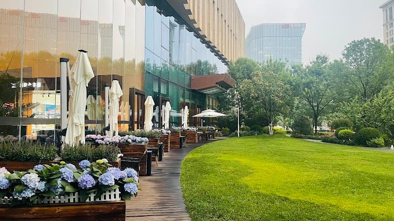 Sheraton Beijing Lize Hotel photo