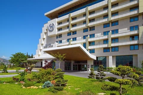 Sheraton Grand Tbilisi Metechi Palace photo