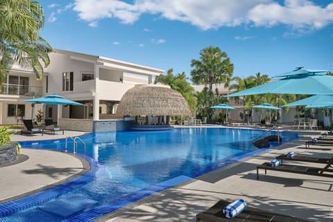 Sheraton Samoa Aggie Grey's Hotel & Bungalows Apia photo