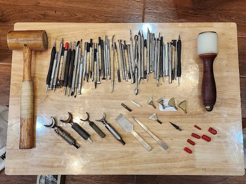 Shoe Glow - Spa Giày Chuyên Nghiệp Đà Nẵng Quận Cẩm Lệ photo