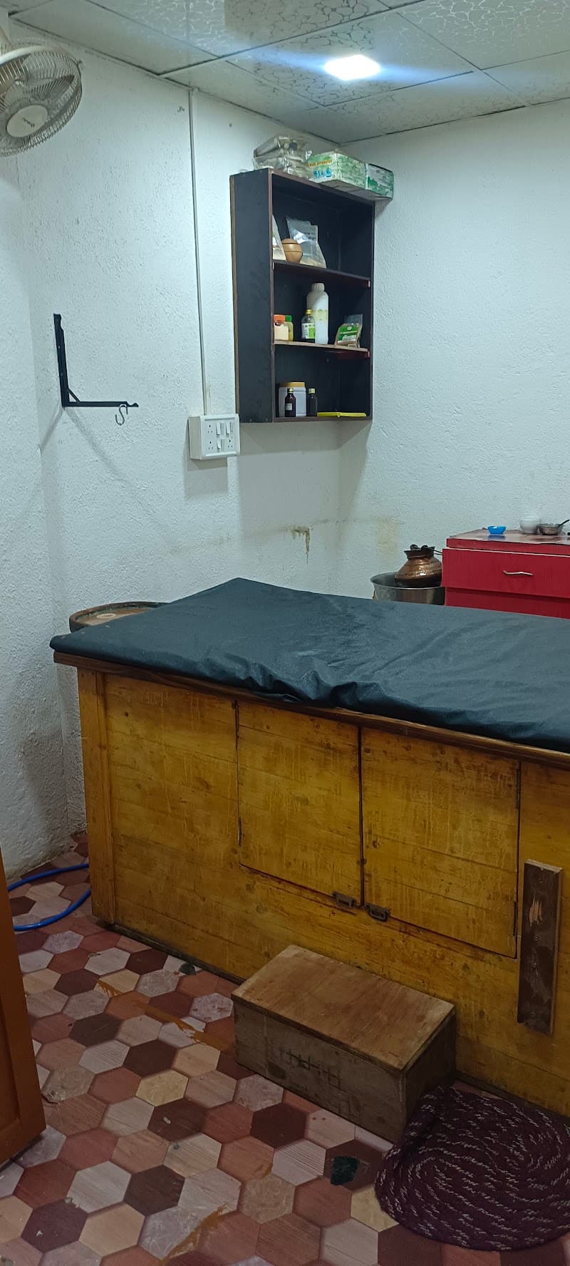 Shri Swami Samarth Yoga Natural Therapy Massage Center Pune photo