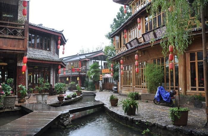Shuhe Ancient Town Lijiang photo