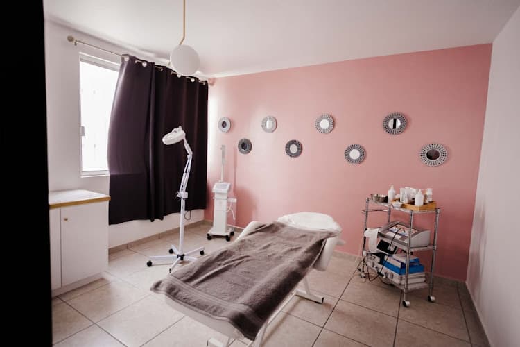 Sieben Spa y Salon León photo