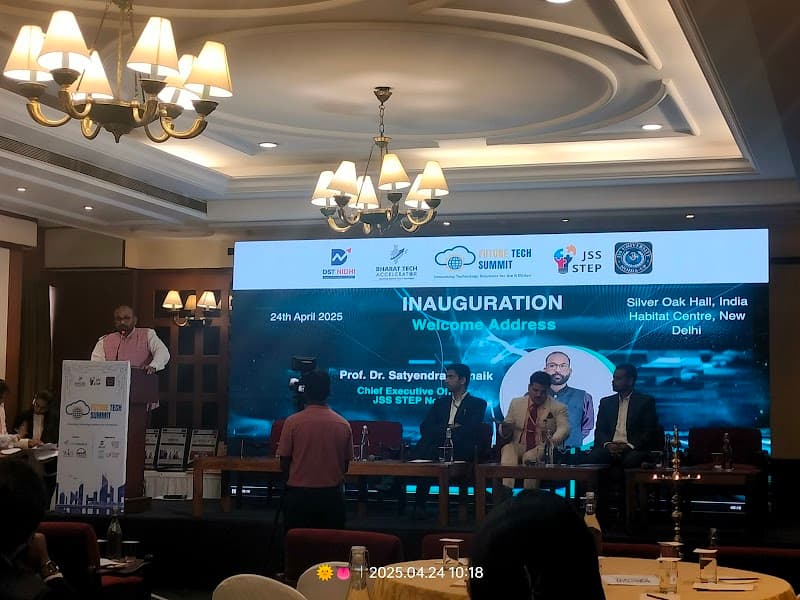 Silver Oak, India Habitat Center, India Delhi photo