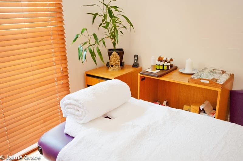 Simon Crittenden - Remedial Massage Therapist Cockatoo photo