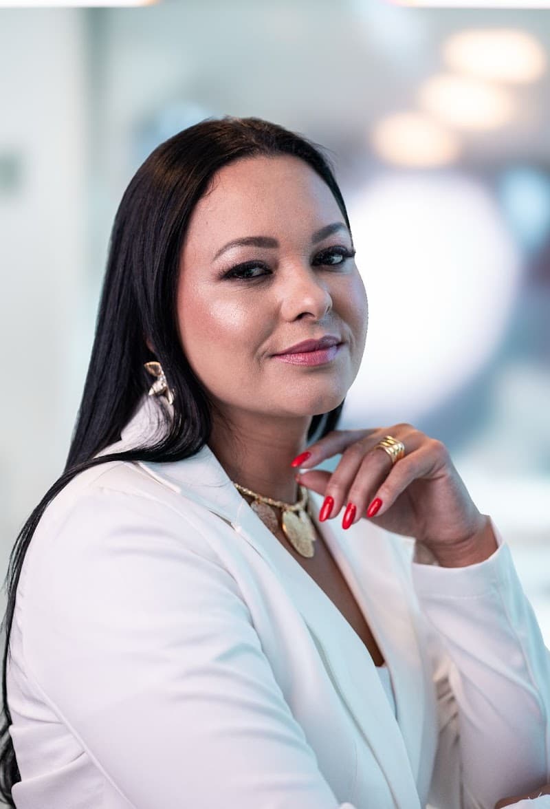 Simone Serrano Estética e Bem Estar Maringá photo