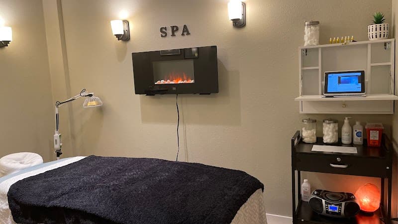 Simply Divine Health Spa Cedar Rapids photo