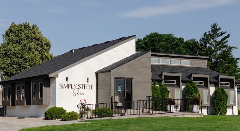 Simply Steele Kearney photo