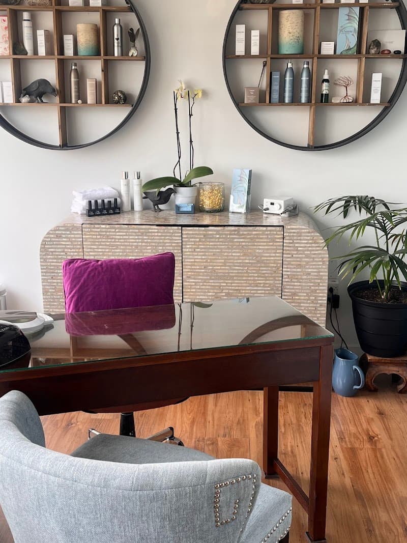 Sirens Aesthetic Retreat Ltd Campbell River photo