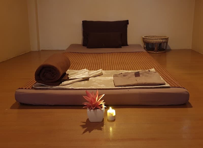 Sirinya thai massage shop Bangkok photo