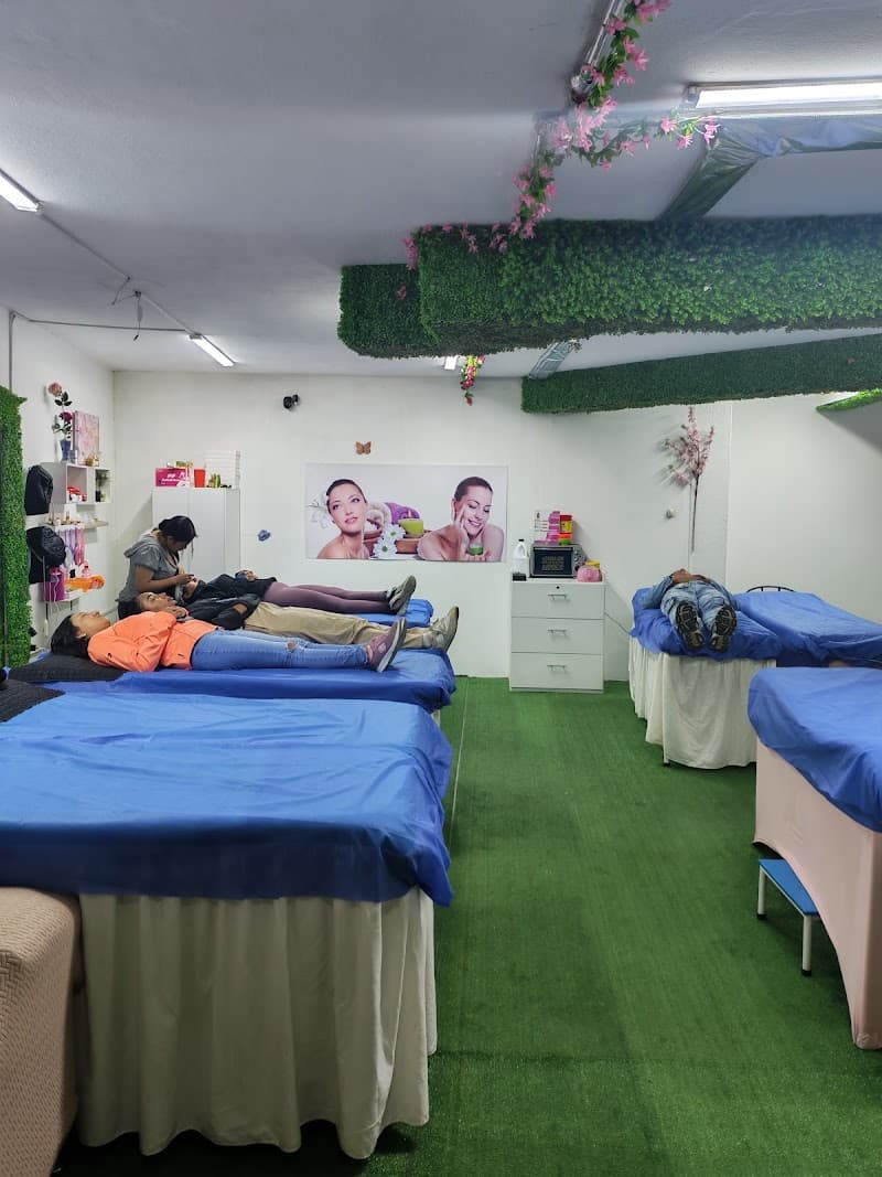 Sissel Arias_beauty (La Villaflora) Quito photo