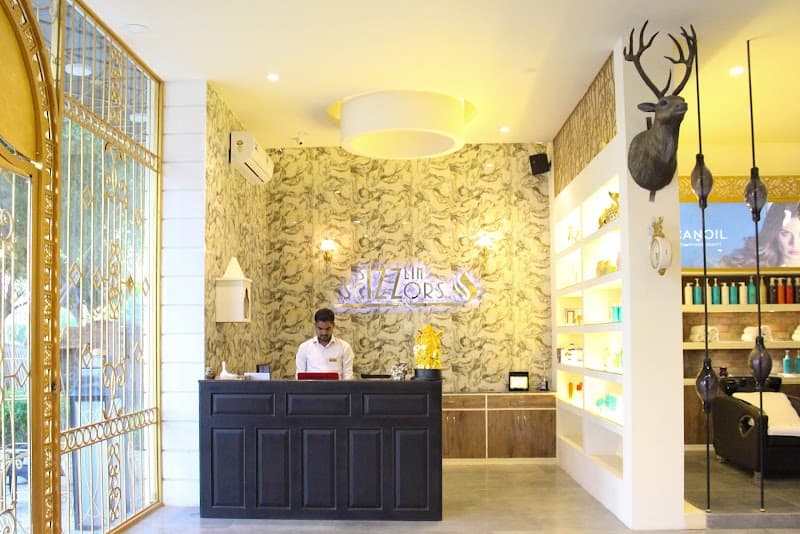 Sizzlin Scizzors Jaipur photo