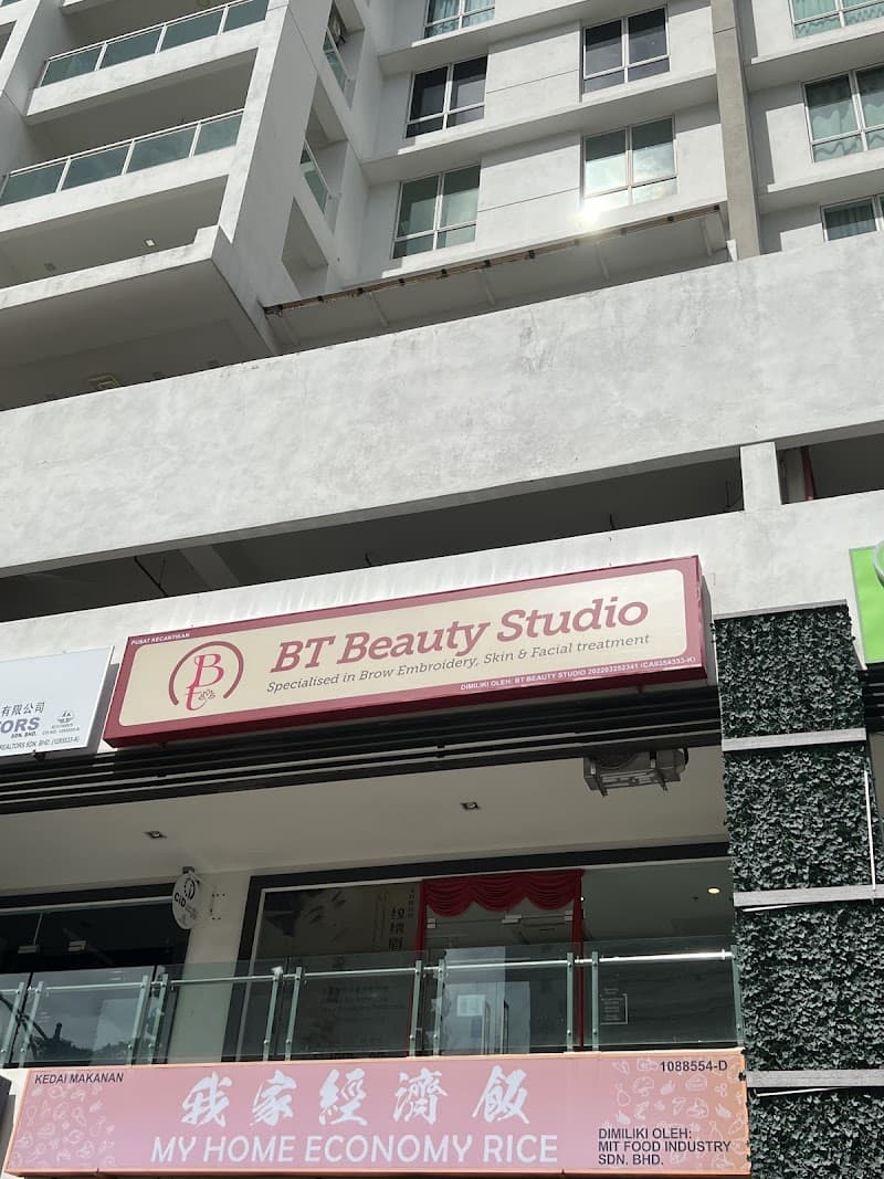 SK EIGHT beuty spa and bridal house Bayan Lepas photo