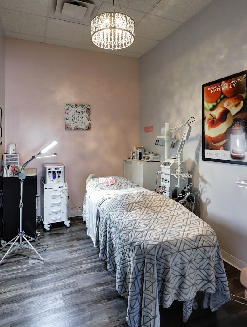 Skin Glo Studio Mesa photo