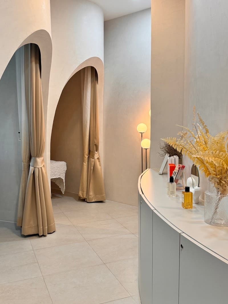 Skin Glow Thailand Bangkok photo