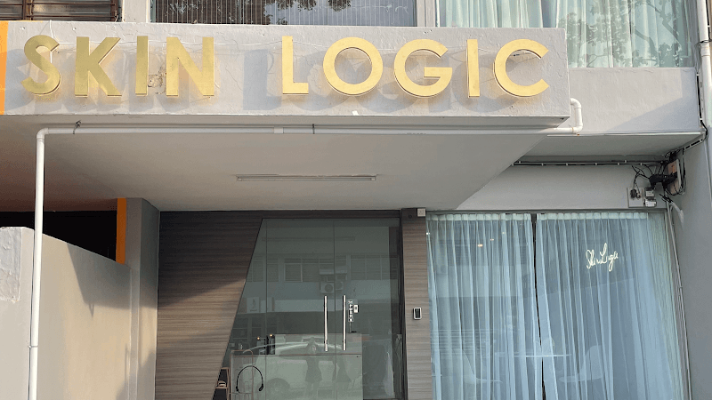 Skin Logic Gelugor photo