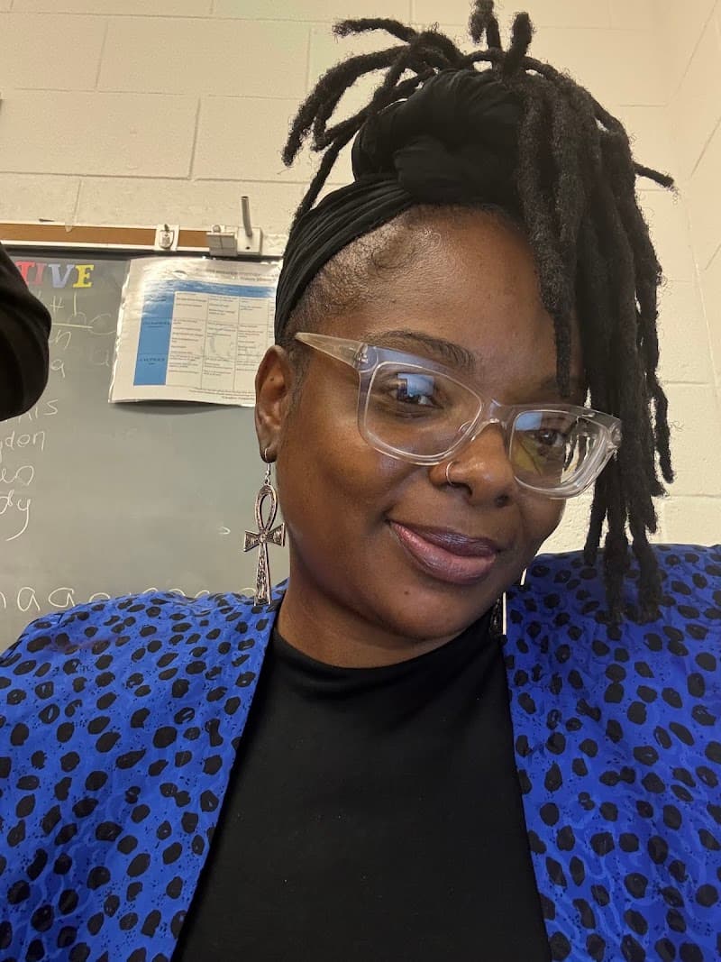 Skinology Beauty Bar LLC (INSIDE THE SPINE GROUP) Norfolk photo