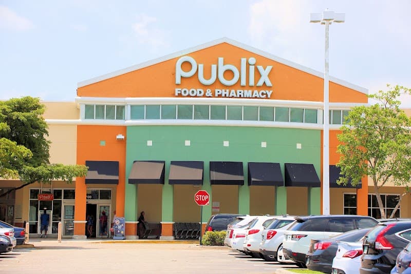 Sky Lake Beauty Mall Miami photo