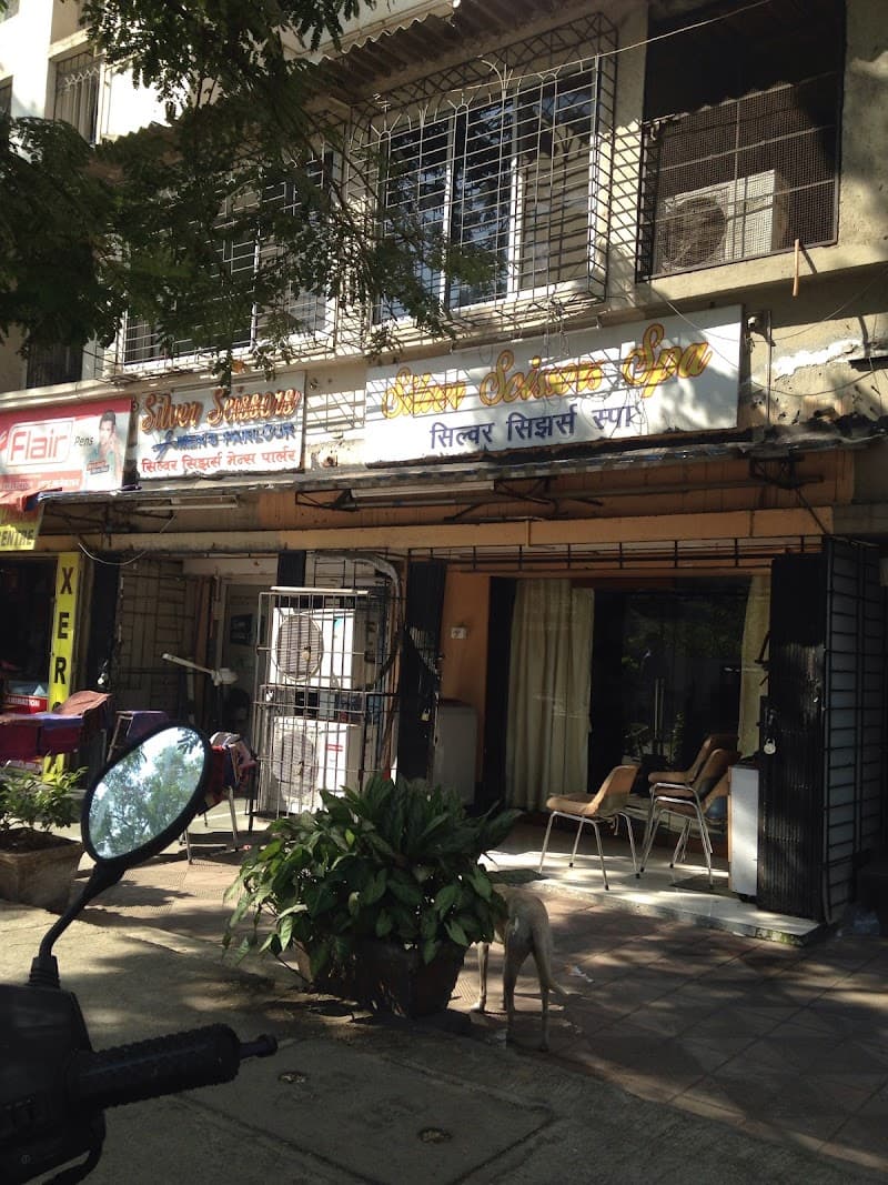 Sliver Scissor Spa Mumbai photo