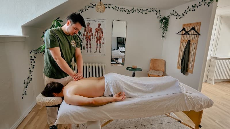 Slothsbodycare Tjæreborg photo