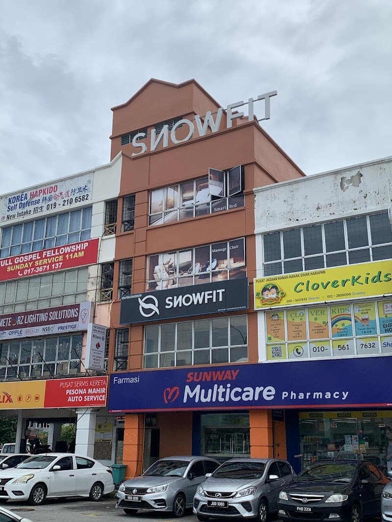SnowFit Cheras photo