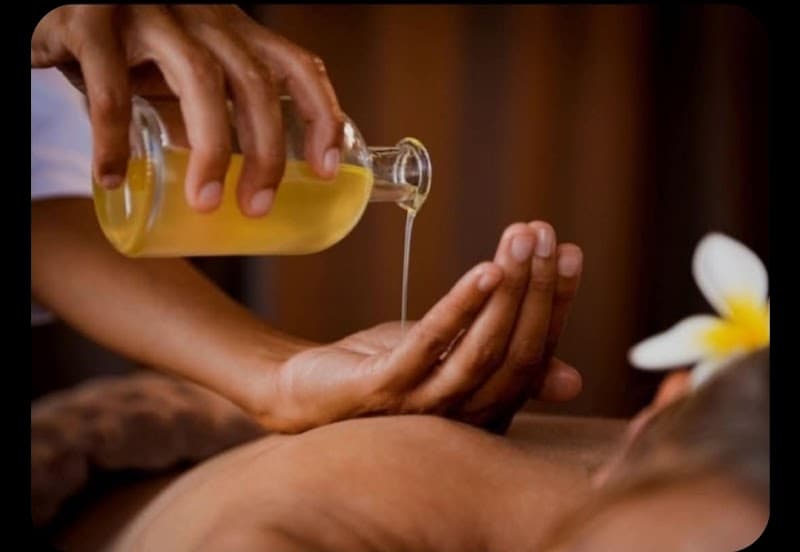 Soins et massages énergétiques - Sandrine Halmes Aubel photo