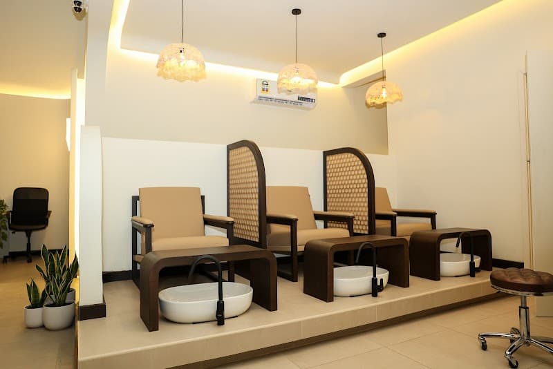Solace Wellness Spa Manama photo