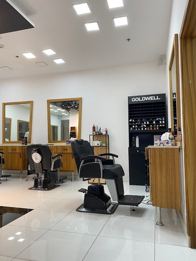 Solly Man Salon and Spa Dubai photo