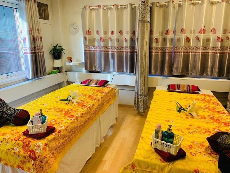 Songkrans Massasje Songkran Halle Hell photo