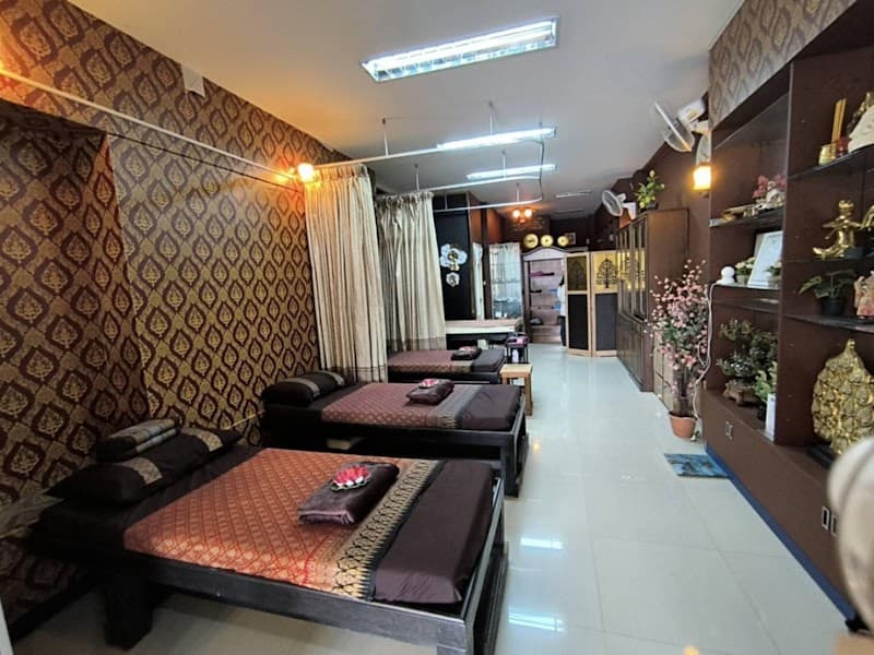 Sookguy Thai Massage Ratchaburi Chom Bueng photo